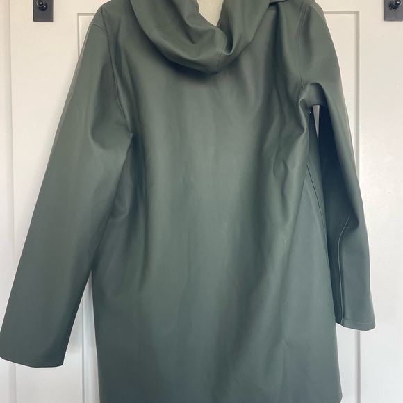 Stutterheim Stockholm Lightweight Matte Raincoat - men’s S - Picture 2 of 3